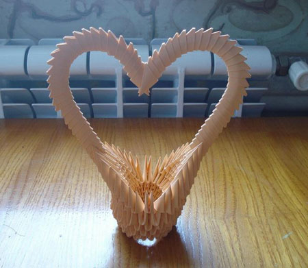 Kuinka tehdä origami paperista sydän, video