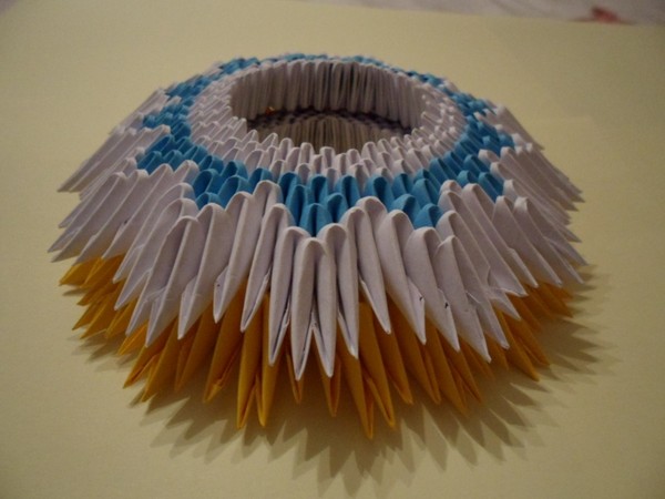 Kuinka tehdä muhkea origami moduuleista - askel askeleelta ohjeita valokuvilla ja videoilla