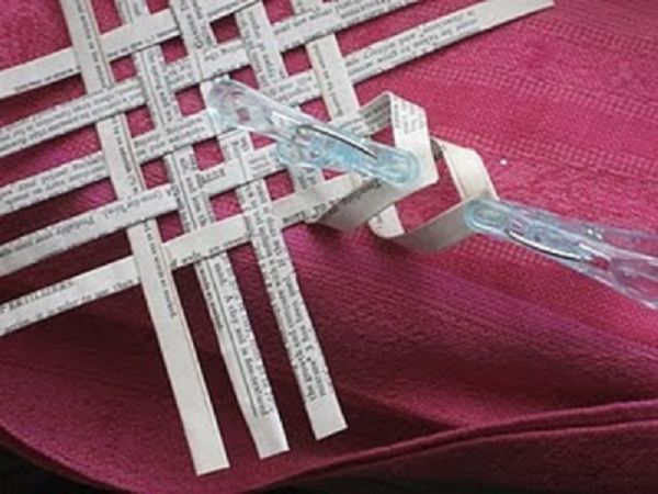 Kauniita lumihiutaleita vuoden 2017 uusivuosi omilla käsiinsä paperilla - kaavioita ja valokuvia vaiheittain. Master-luokat lapsille suurissa lumihiutaleissa origami-tekniikassa