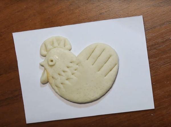 Kukko omiin käsiinsä