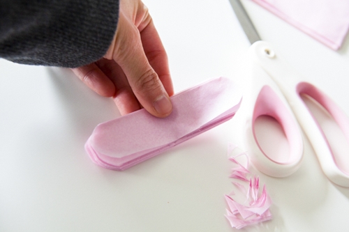 Kuinka tehdä pom-poms papereista