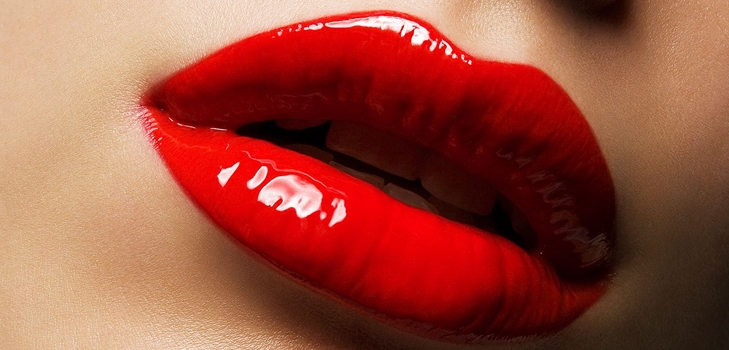 Lip contour plasty