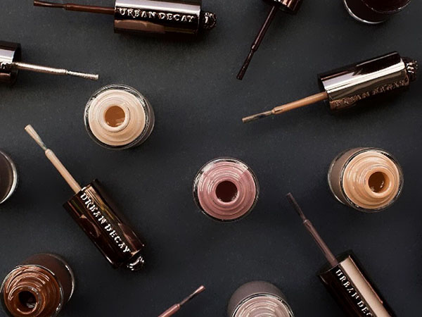 Nude luxury: kokoelma lakkoja Urban Decay Naked 2016