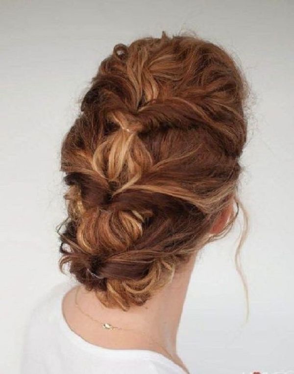 Kampaamon uudenvuoden hairstyle omilla kädillä - muotin ideoita lyhyille, keskikokoisille, pitkille hiuksille, valokuville