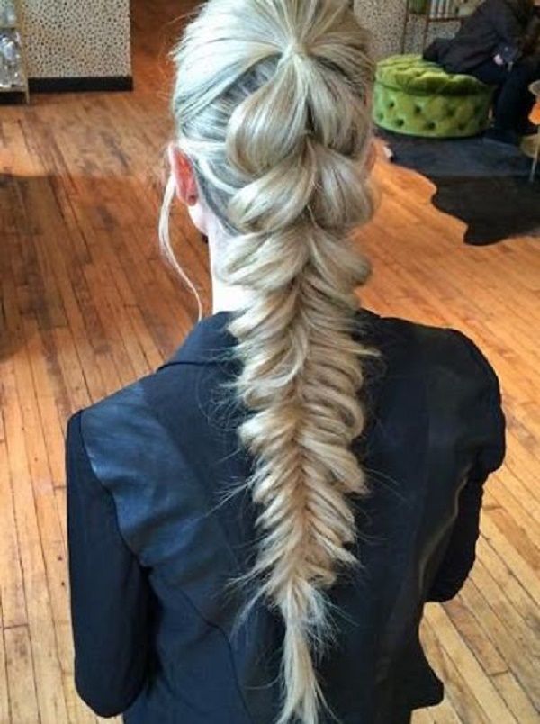 Kampaamon uudenvuoden hairstyle omilla kädillä - muotin ideoita lyhyille, keskikokoisille, pitkille hiuksille, valokuville