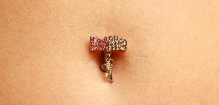 Pierce navel? Punnitaan kaikki hyvät ja huonot puolet