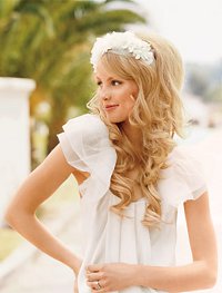 Häät hairstyles kanssa virtaava hiukset