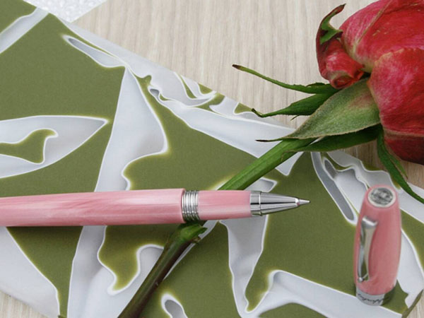 Hieno lahja: Montegrappa-kynät, joissa on ainutlaatuinen muotoilu