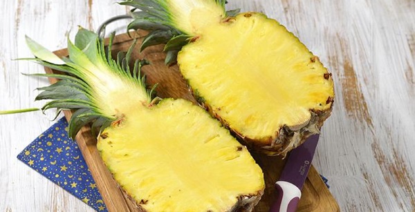 Miten leikata ananas oikein ja kauniisti