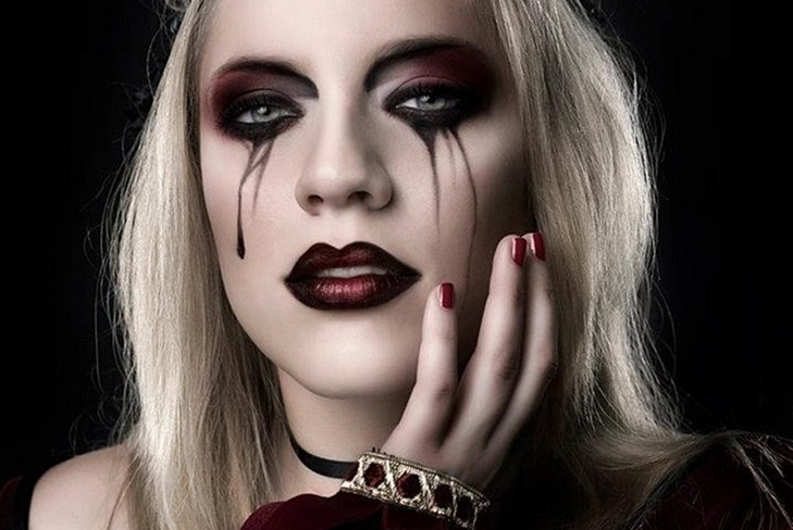 Kuinka korvata Halloweenin kotona