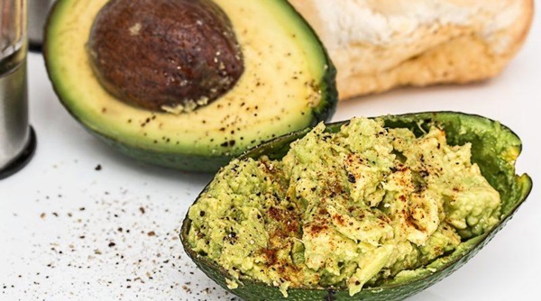 Kuinka syödä oikein avokado