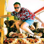 CouchSurfing: matkustelemme sohvilla