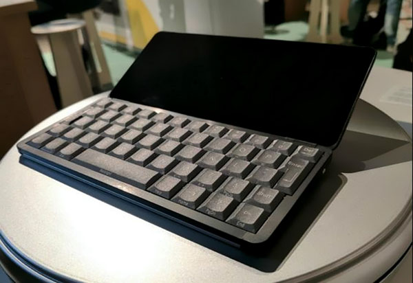 Miniature kannettava Gemini PDA - niille, jotka ovat tiellä