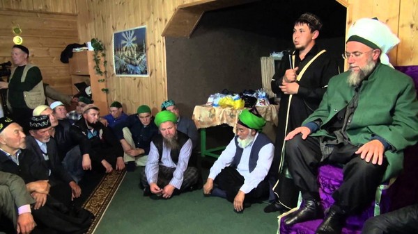 Kuinka ja milloin Uraza Bayram juhlisti vuonna 2016 Venäjällä. Onnittelut maan muslimeille paastopäivänä