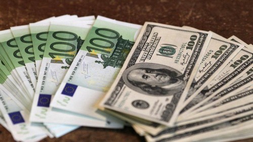 Dollarin ennuste uudelle vuodelle 2015-2016. Dollarin ennuste vuodelle 2016 asiantuntijoilta.