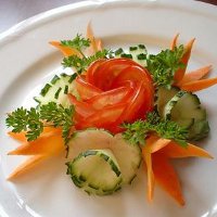 Juhlatilaisuuksien koristelu Juhlatilaisuuksien koristelu