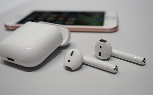 Ääni ilman rajoja: Apple AirPods Wireless Headphones