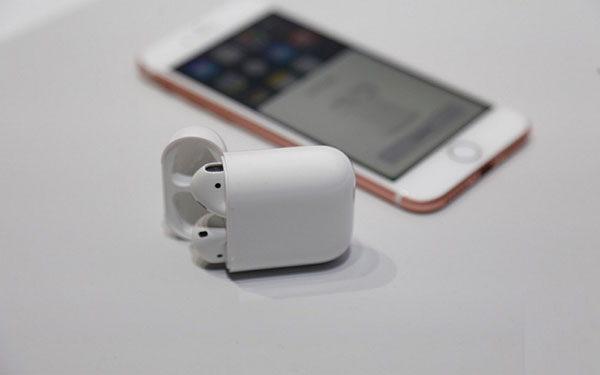 Ääni ilman rajoja: Apple AirPods Wireless Headphones