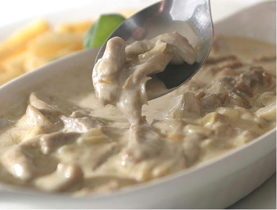 naudanliha stroganoff sinappi