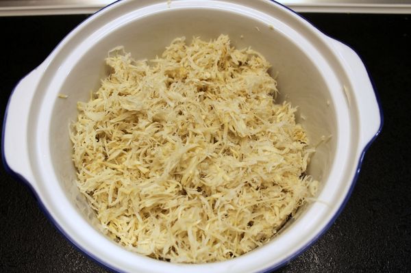Suolattu piparjuuri talvella