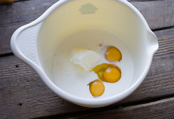 Gourmet-resepti: paahtoleipä kermakastikkeessa