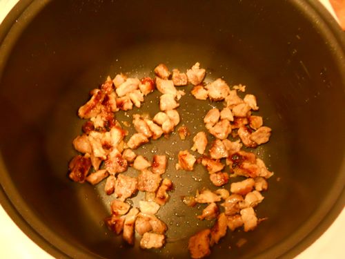 Sianlihaa kermakastikkeessa monivärisessä