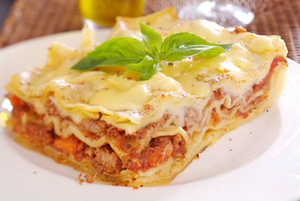 Resepti maustetulle kasvavalle lasagneille IKFA: sta