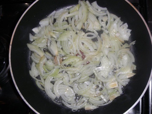 leikkaa sipuli