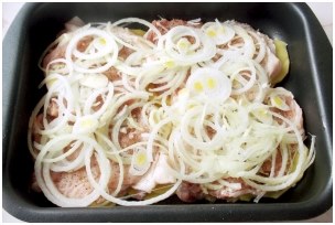 sipuli kaataa lihaan sipuli lihaa