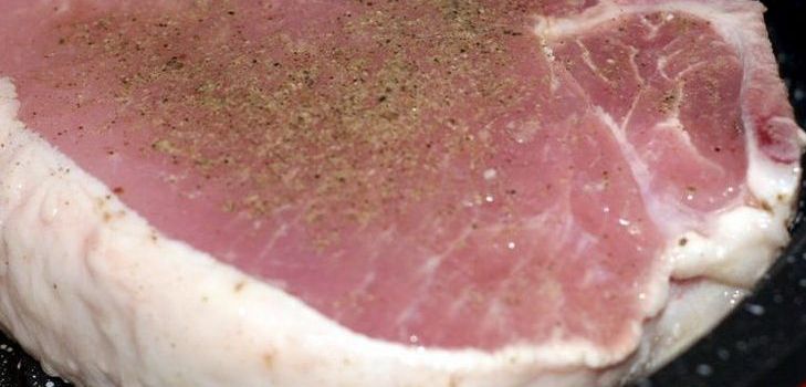Liha uunissa: reseptit valokuvineen, vinkkejä ja temppuja