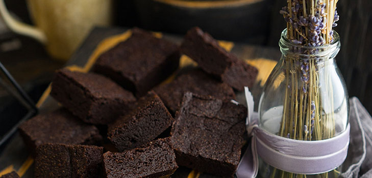 Yksinkertainen resepti: brownie, joka sulaa suussa