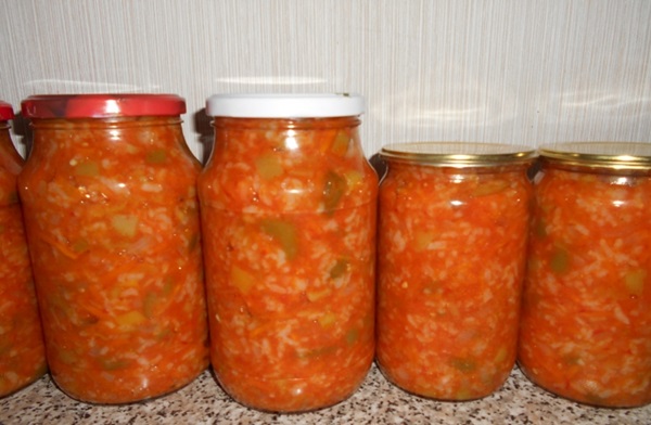 Tomaattisalaattia talvella