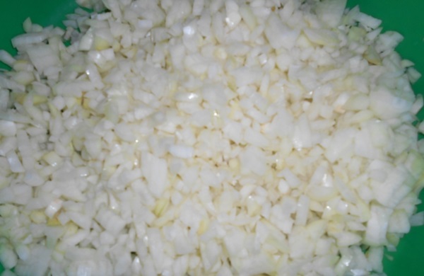 Tomaattisalaattia talvella
