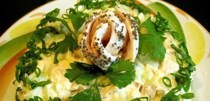 herkullinen salaatti
