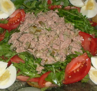 Salad rucolalla: alkuperäiset reseptit
