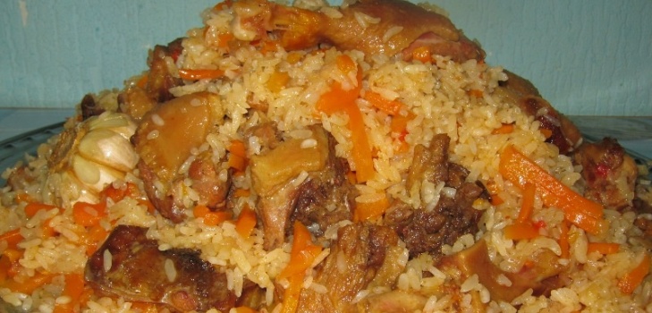 pilaf lautaselle