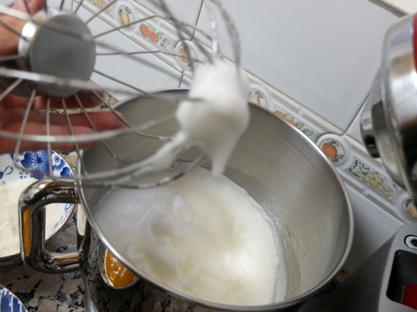 Lush charlotte uunissa - yksinkertaiset ja herkulliset reseptit