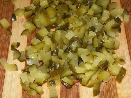 Solyanka suosikki vieraille: vinkkejä ruoanlaittoon