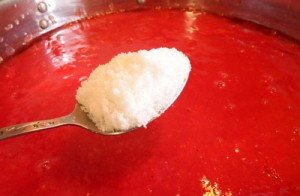 Tomaatti mehua talvella