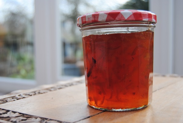 Jauhe appelsiineista ja appelsiininkuorista: vaiheittaiset reseptit valokuvineen