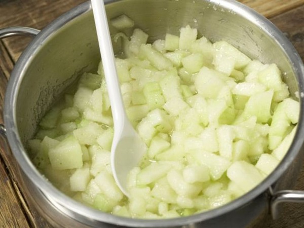 Hillo melonin ja melonin kuoresta talvella - yksinkertaisia ​​reseptejä