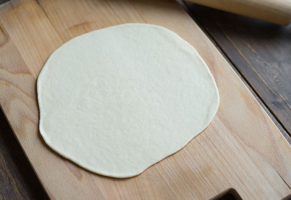 Herkullinen resepti: calzone ja vihannesten täyttö