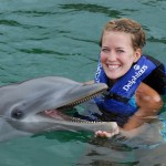 Dolphinterapia: uiminen delfiinien kanssa Dolphinterapia: uiminen delfiinien kanssa