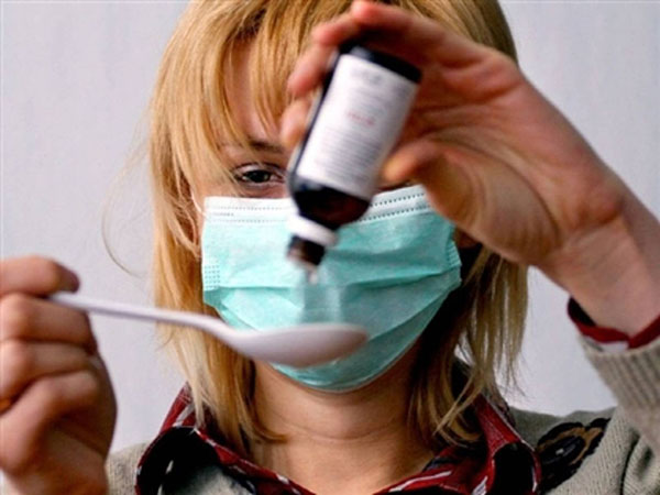 Flu 2016-2017: virologit ennustavat, mitä virusta odotetaan tänä talvena. Influenssan oireet ja hoito aikuisilla ja lapsilla