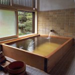 Japanilainen kylpy: ofuro Japanilainen kylpy: ofuro